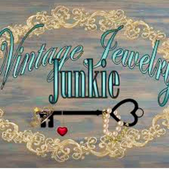 Plunder - Picture 1 of 1